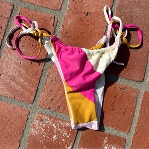 NWOT Billabong Multicolor Bikini Bottom
